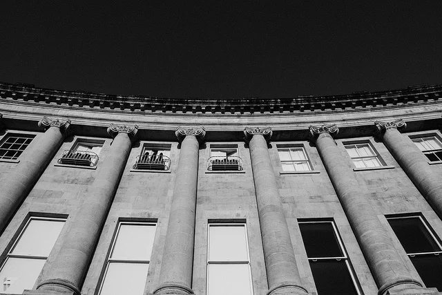 The Royal Crescent, Bath - Fuji XT2, XF16-55mm F2.8, 16 mm, f22, 1/170s, ISO 400