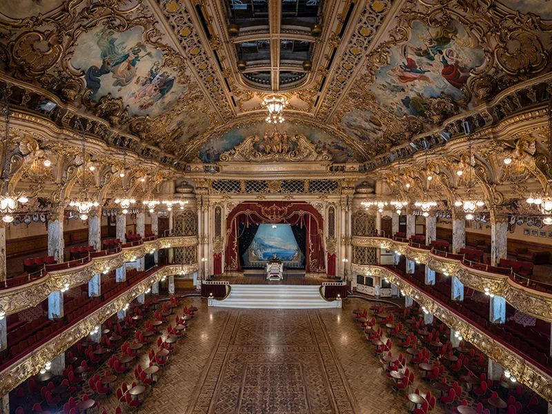 SeanConboy_theatre_800pxl.jpg