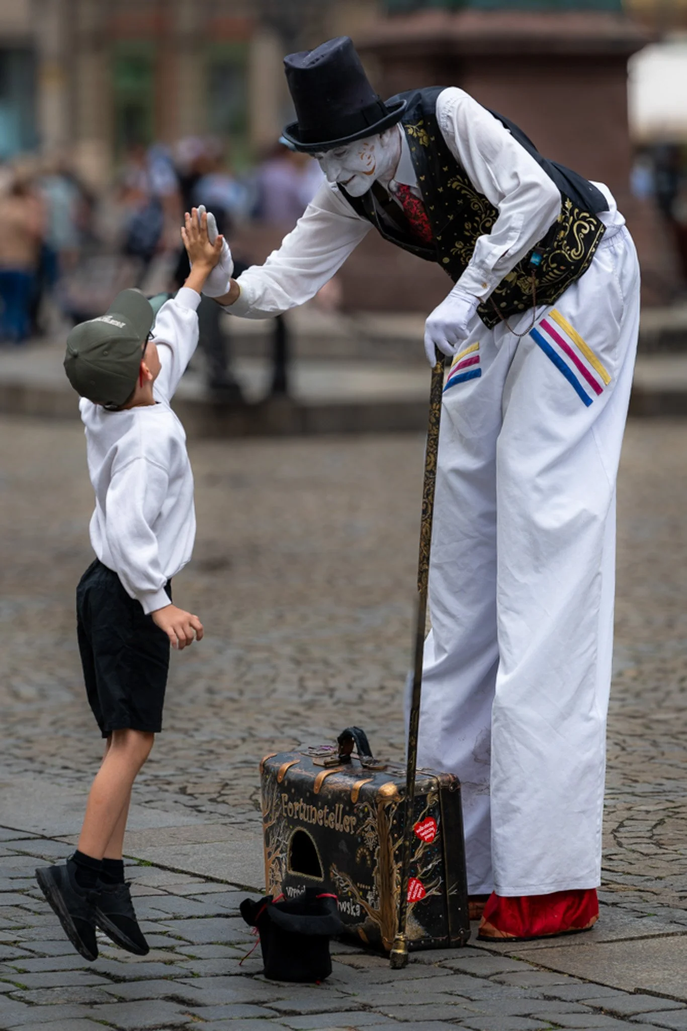 Alistair How - Street Performer Wroclaw Poland