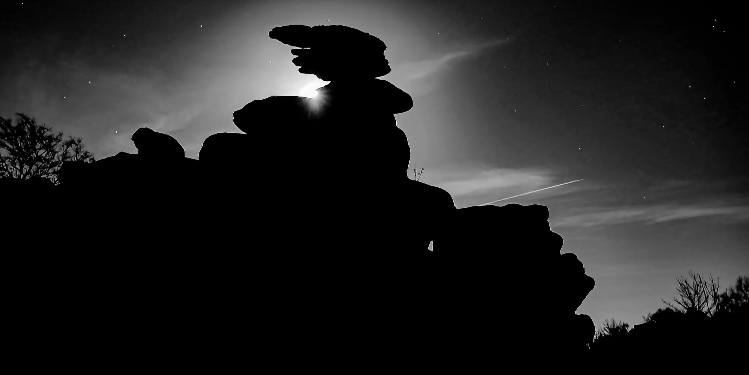 George Marczak - Brimham Moonshine - Night visit to Brimham Rocks with HPS Astro group April 2025, Eagle rock against moonshine.
Canon EOS M6, F/2.8, 5 sec, ISO-400, 17mm wide angle