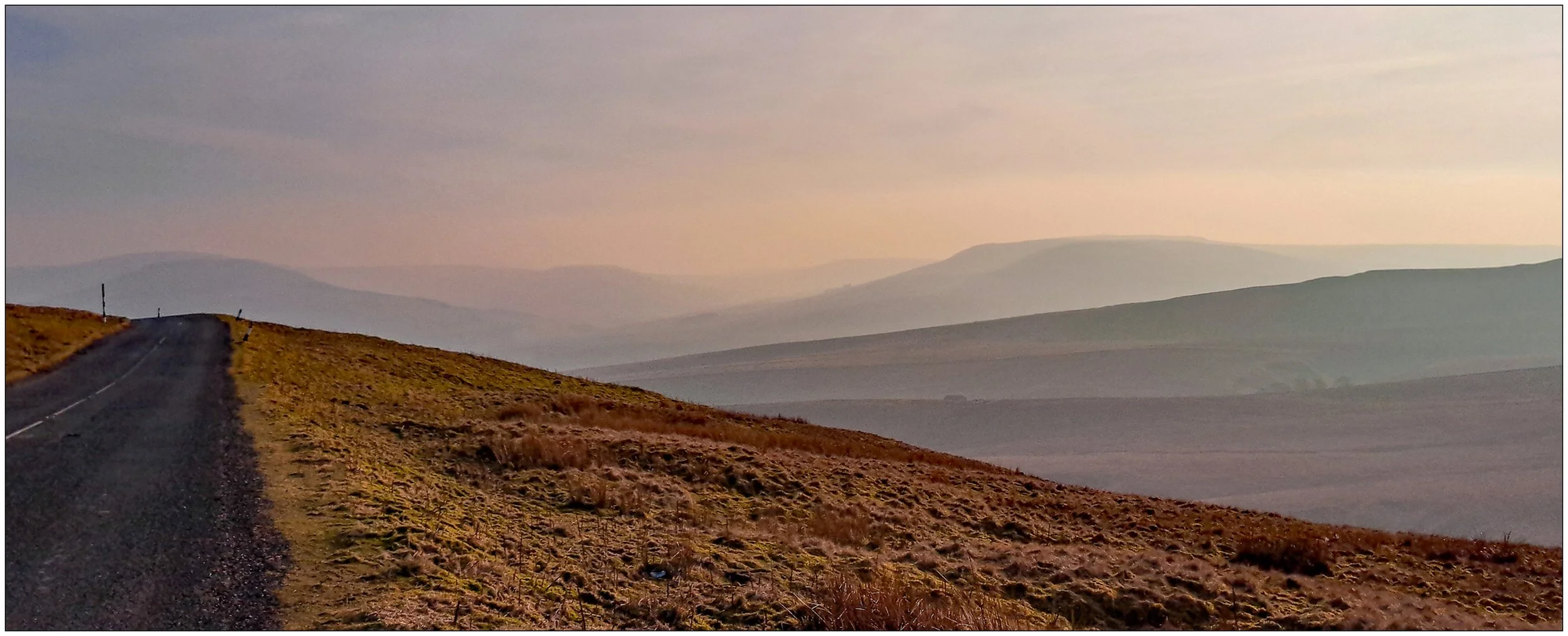 Ralph Woodhead - Butter Tubs Pass - Galaxy phone. Looking south from Butter Tubs Pass. Interesting evening light. (Basic post-processing: levels, curves and haze reduction