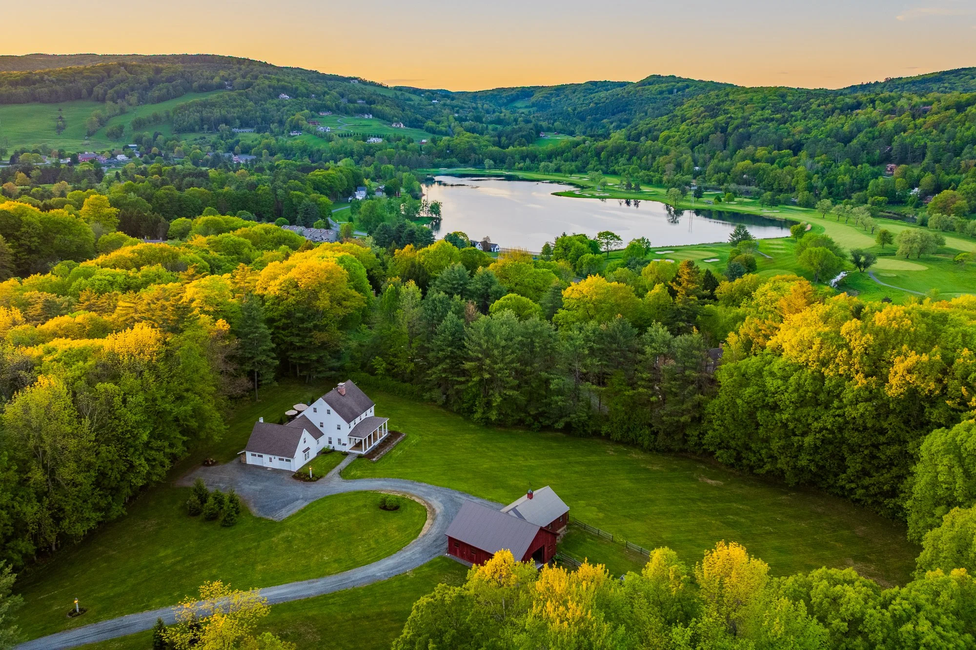 7511 Woodstock Rd Quechee VT-4.jpg