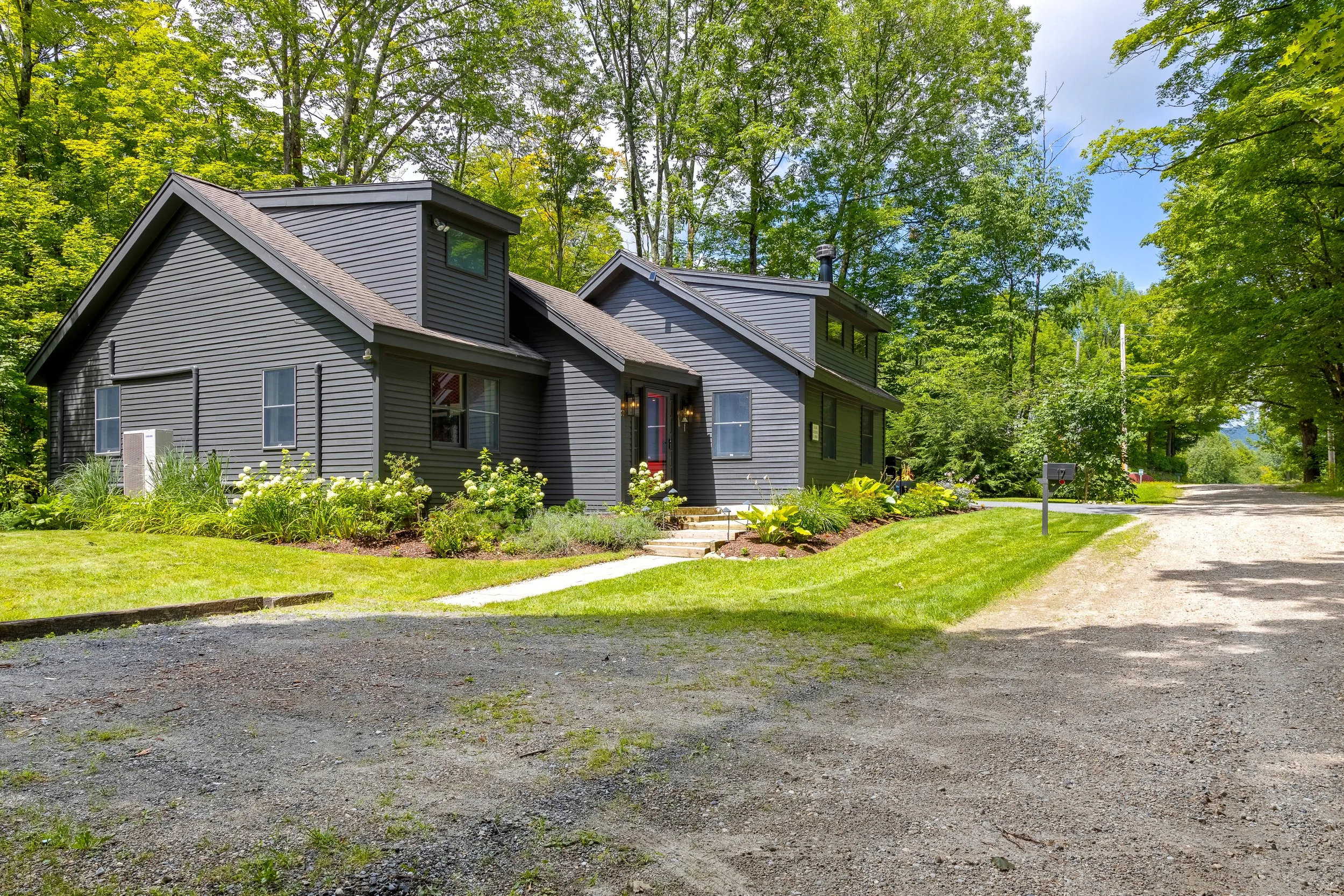 Rental Photo Example00012.jpg