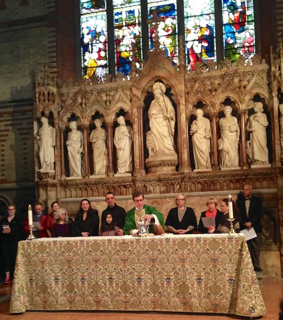 Student_Eucharist.jpg
