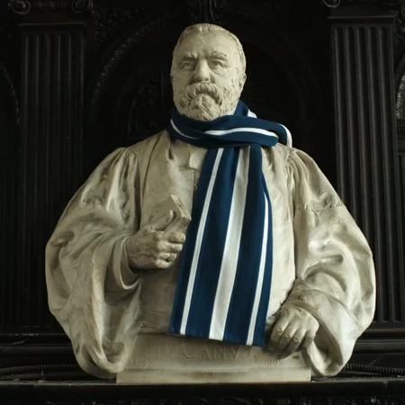 Hoffman_15_Scarf.jpg