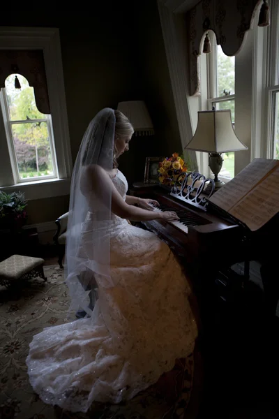 CarrieRoseman_website2018_weddings_151.jpg