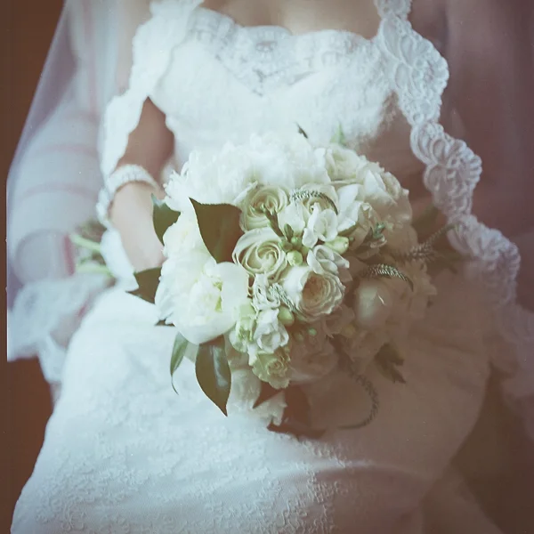 CarrieRoseman_website2018_weddings_135A.jpg