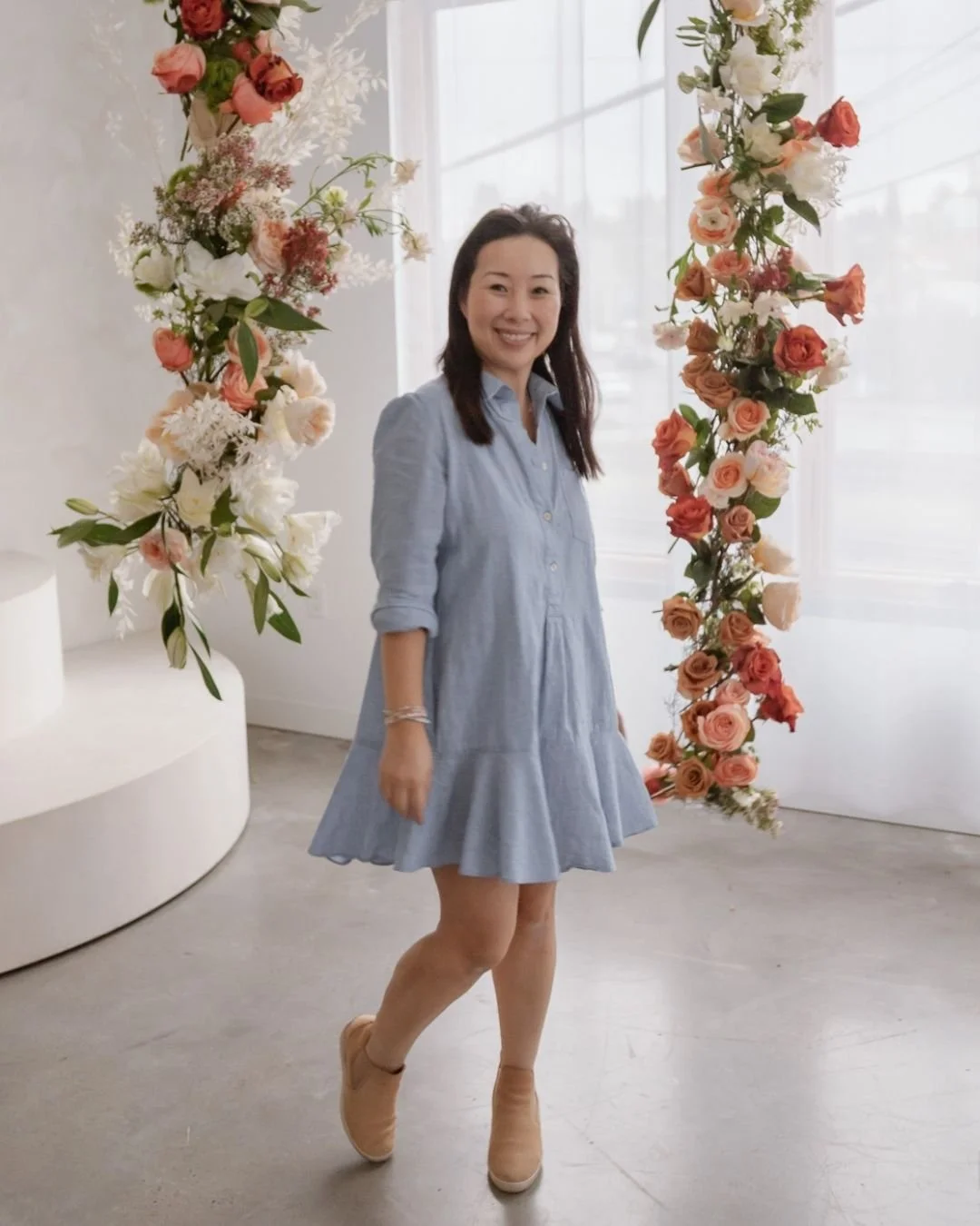 More delicious products from @maddyscreambike! This time we teamed up with @naviphytology for some beautiful floral accompaniment. They planned out the colors to match the flavors of the ice cream sandwiches. Wait until you see what else Navi built w