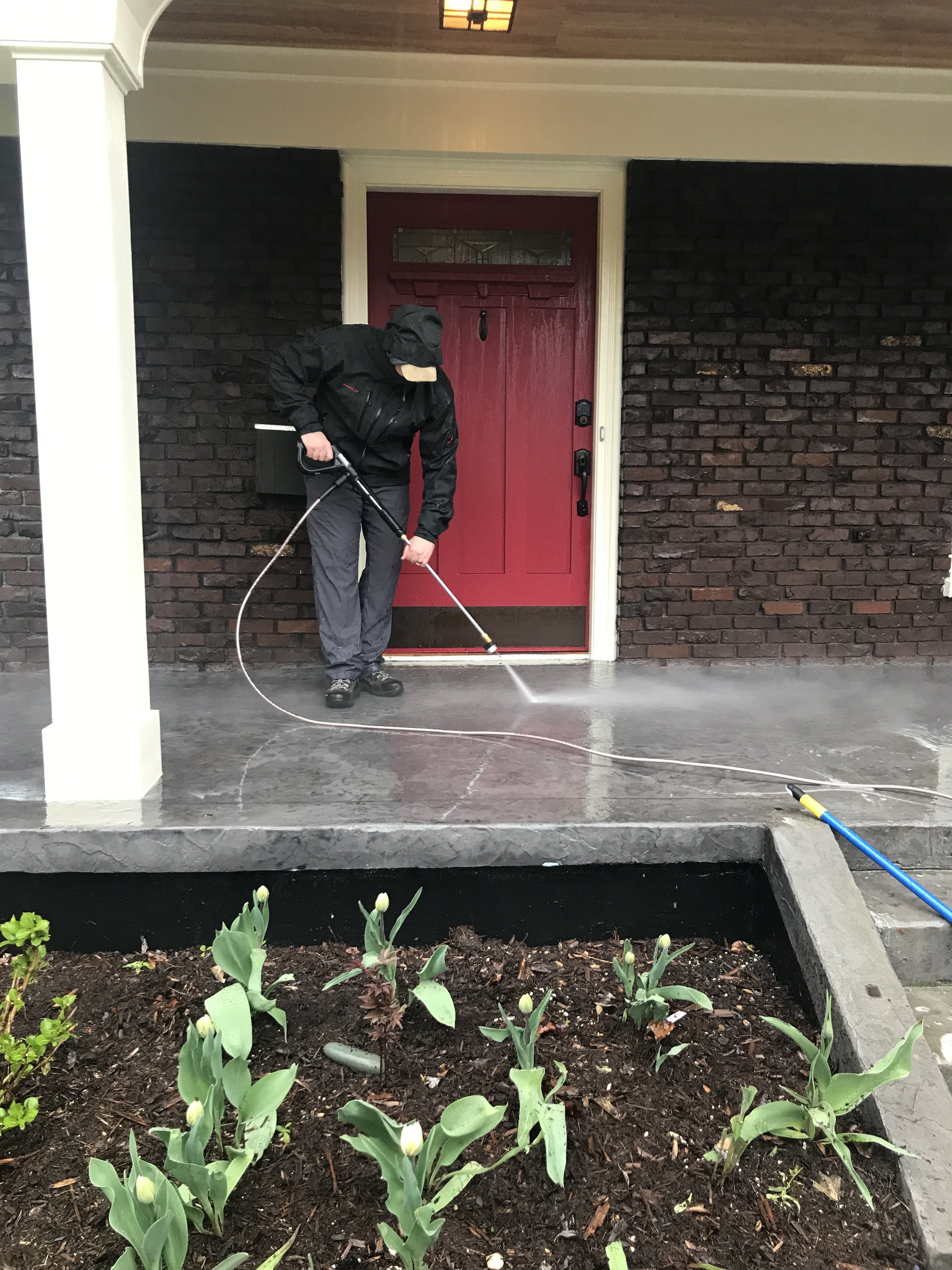 Get yourself a power washin' man, and you have yourself a man for LYFE, what!?