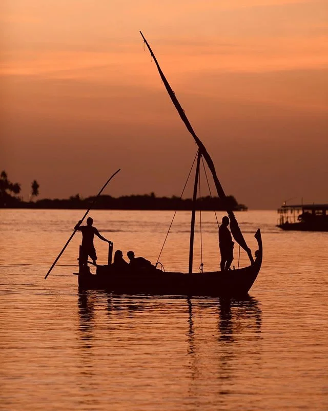 Sunset on a Traditional Sailing Dhoni.
Every sunset @SixSensesLaamu is a brilliant display of nature’s beauty and there is no better way to view it than while cruising through the atoll on a traditional sailing dhoni. Enjoy the breathtaking colors while leisurely slipping past the local islands as the sun sets below the horizon. A truly memorable experience.
Follow us @optionescape for more travel tips.
Please feel free to ask us any questions about our experiences abroad. We were not sponsored for this trip. We paid our own way and our recommendations and opinions here are our own. #lpphotochallengeorange