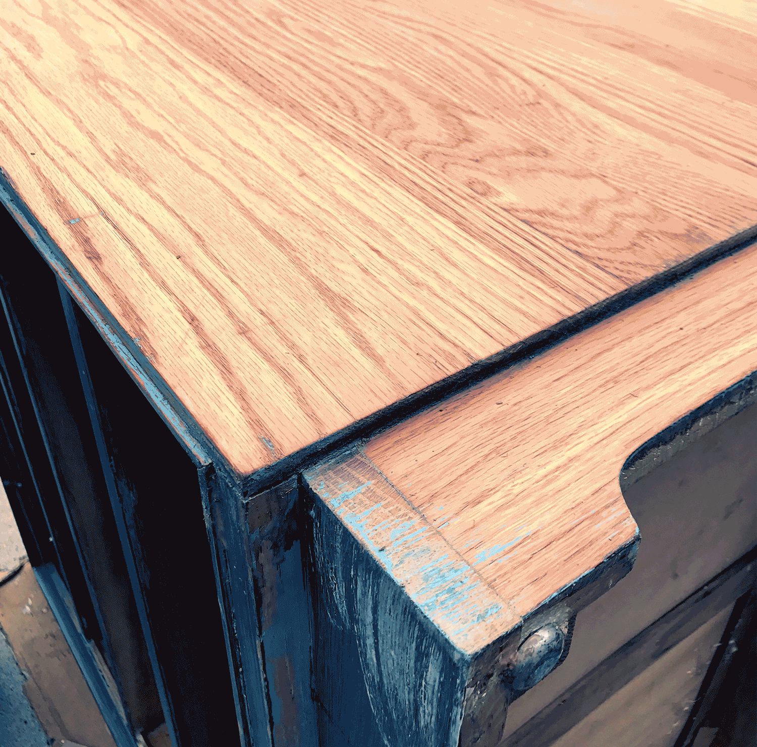 refinished_dresser.gif