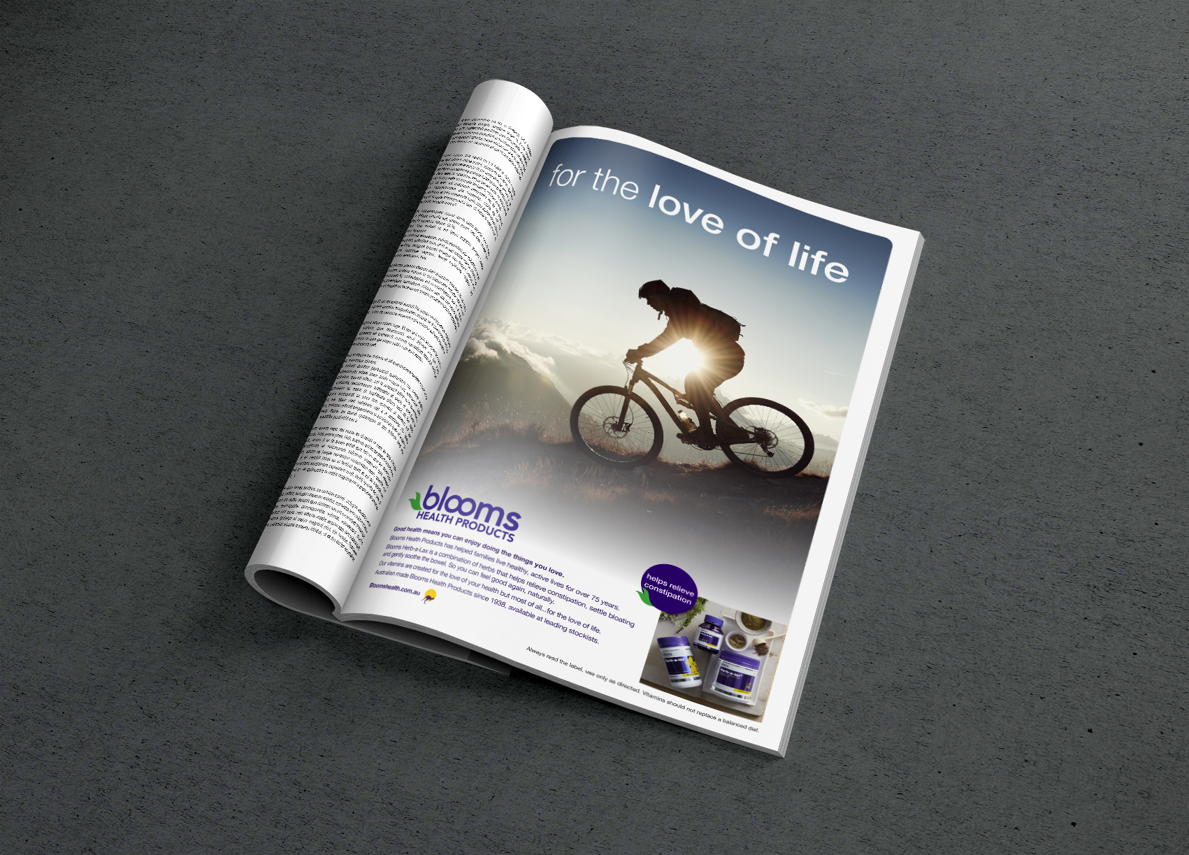 MAGAZINE PSD MOCKUP.jpg