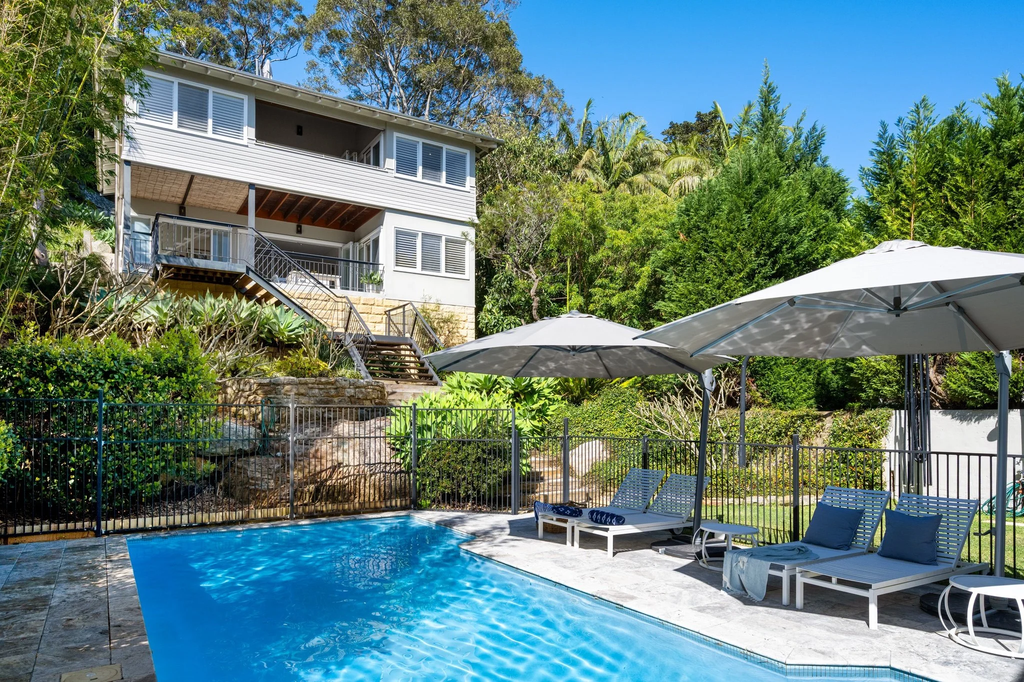 1064_barrenjoey_629_2048px.jpg