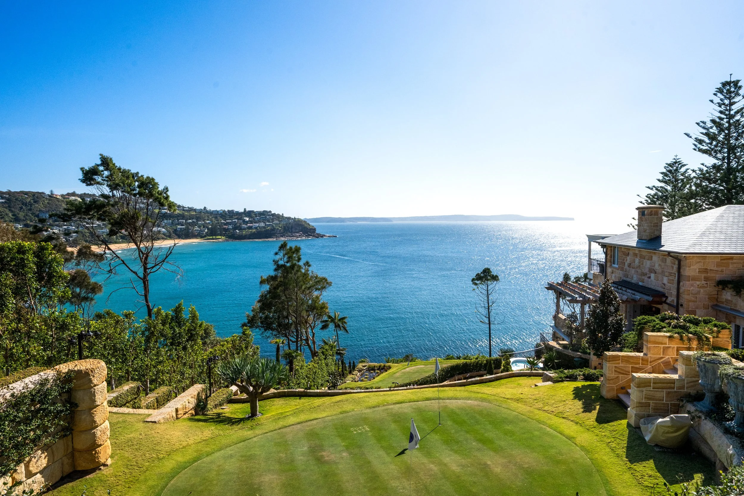 143_whale_beach_017.jpg