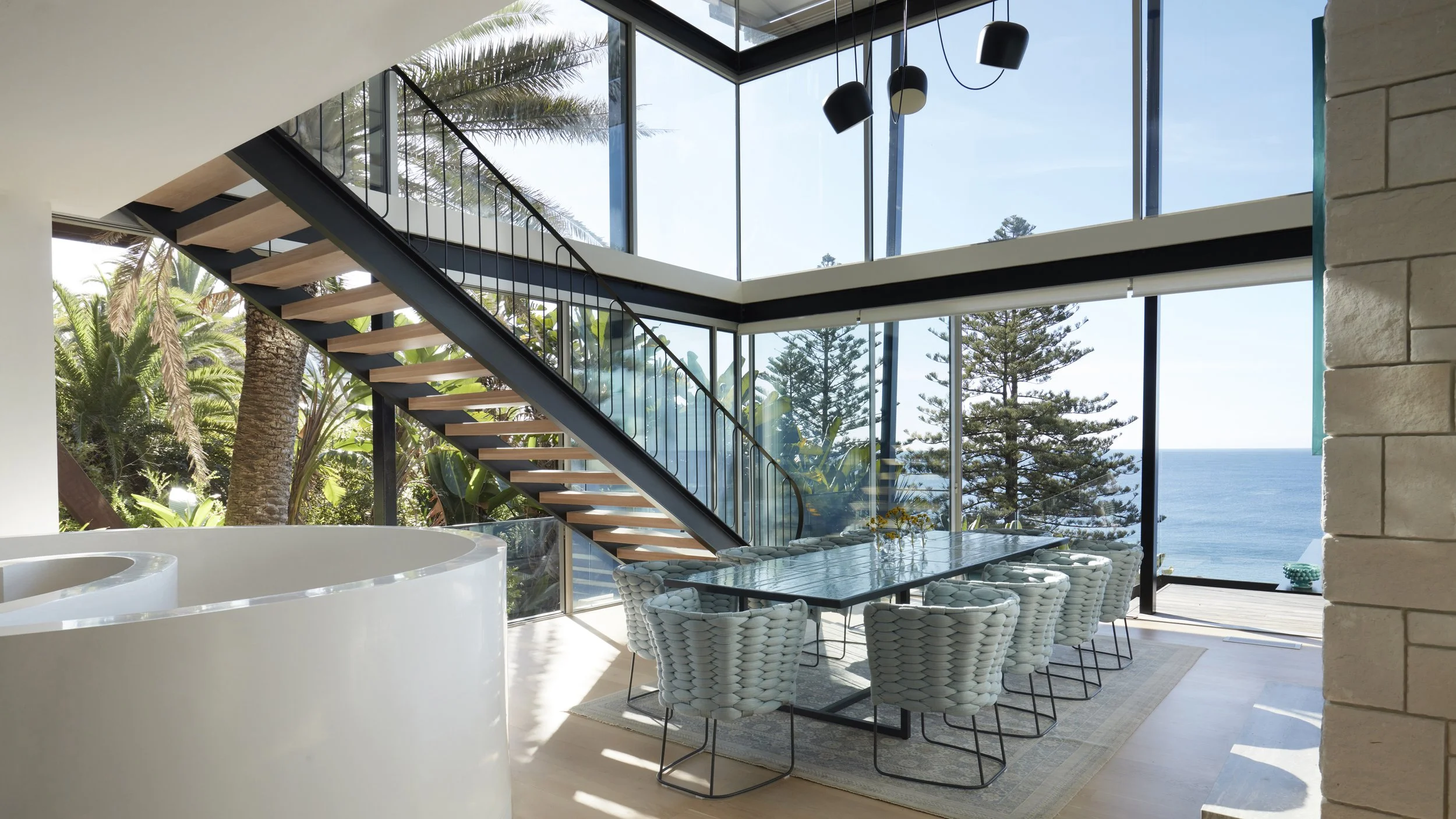 Eclipse_contemp_shot1_285 2.jpg