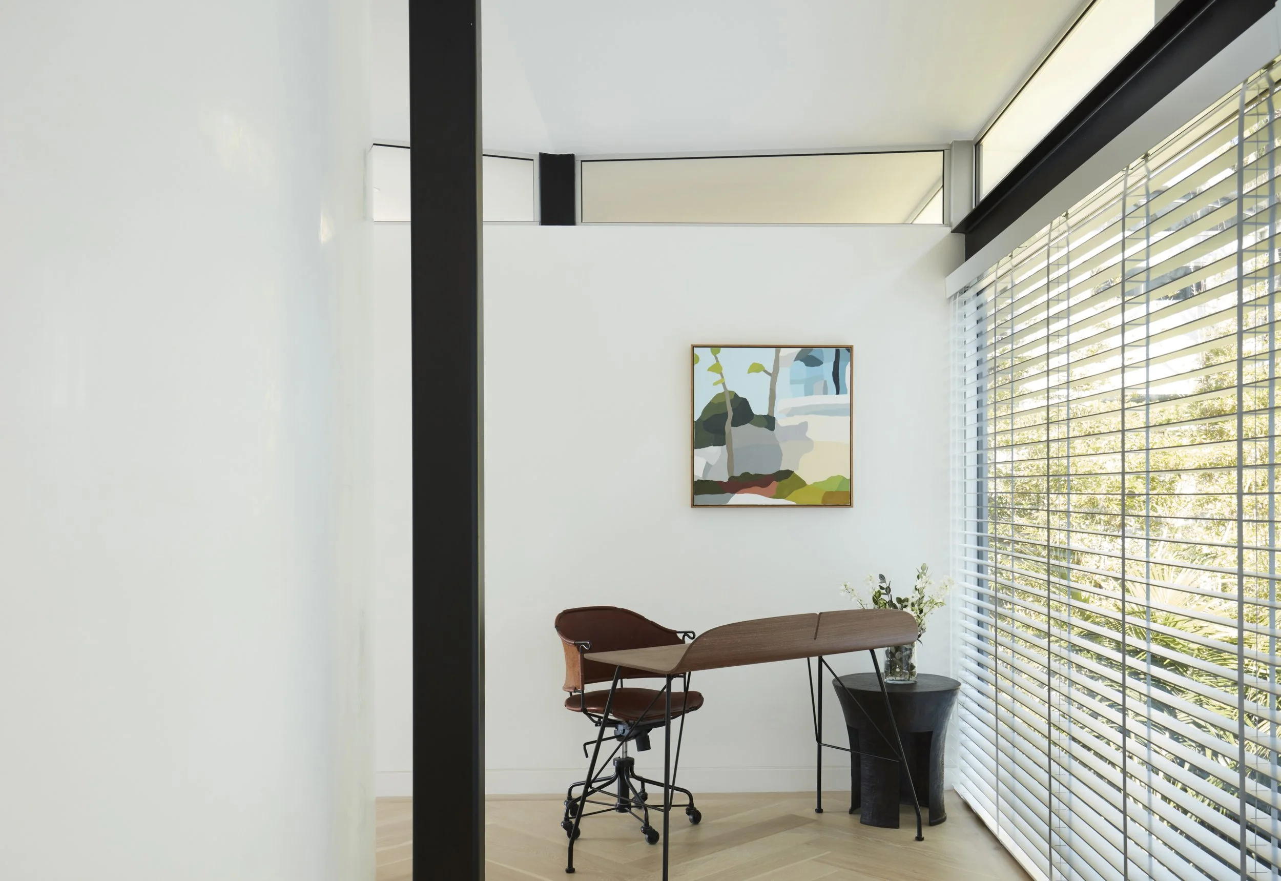 Eclipse_contemp_shot1_461 1.jpg