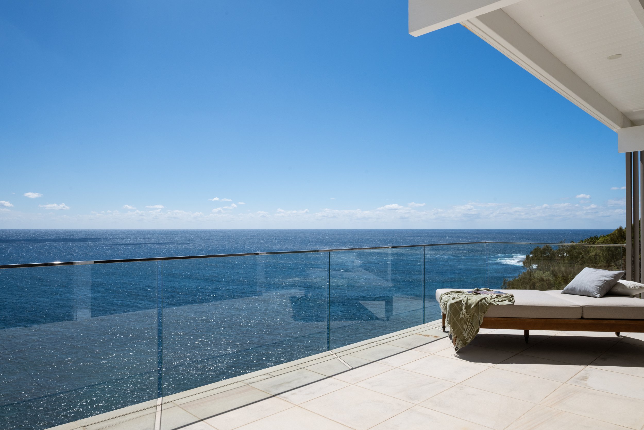 407_whale_beach_006.jpg