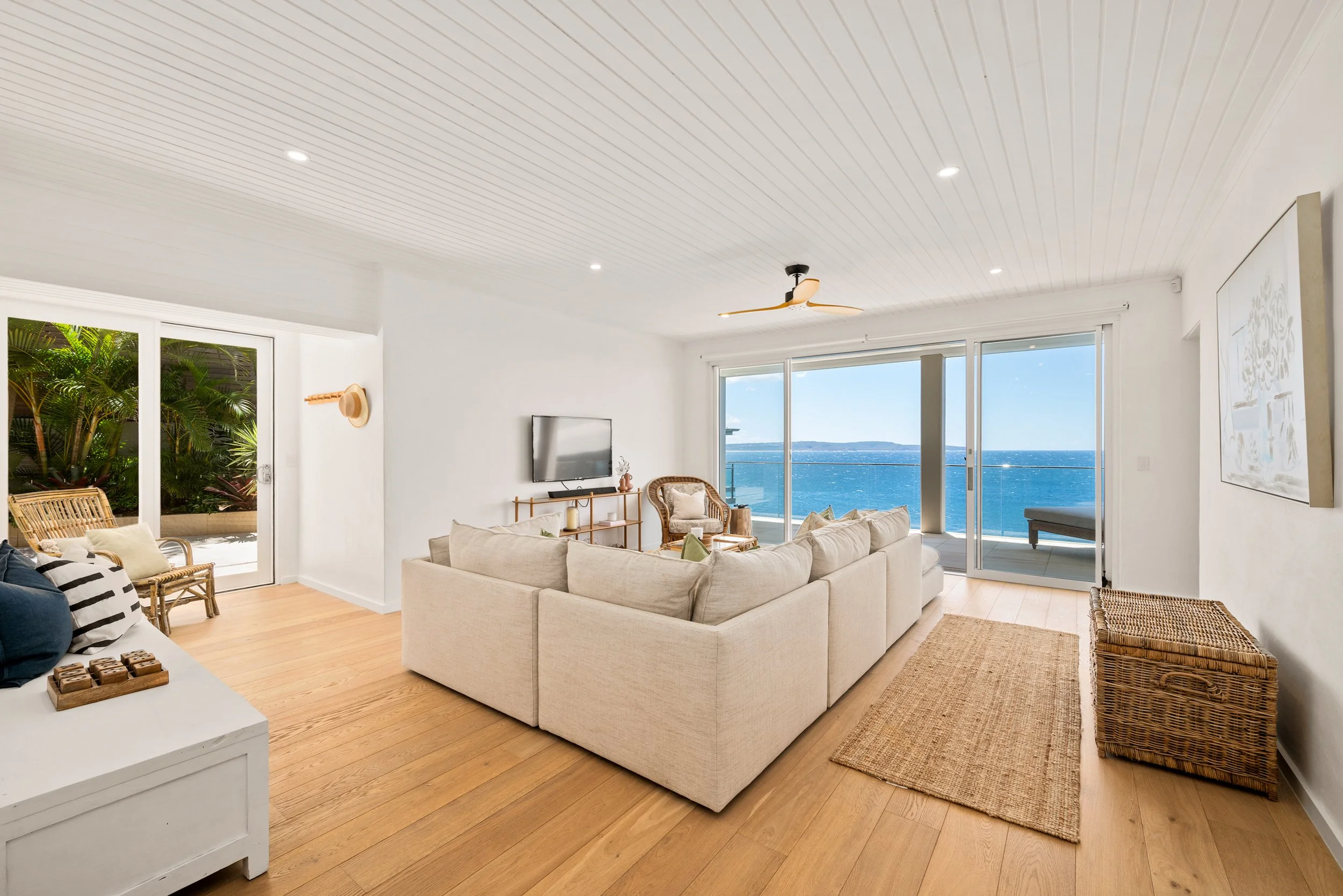 407_whale_beach_056.jpg