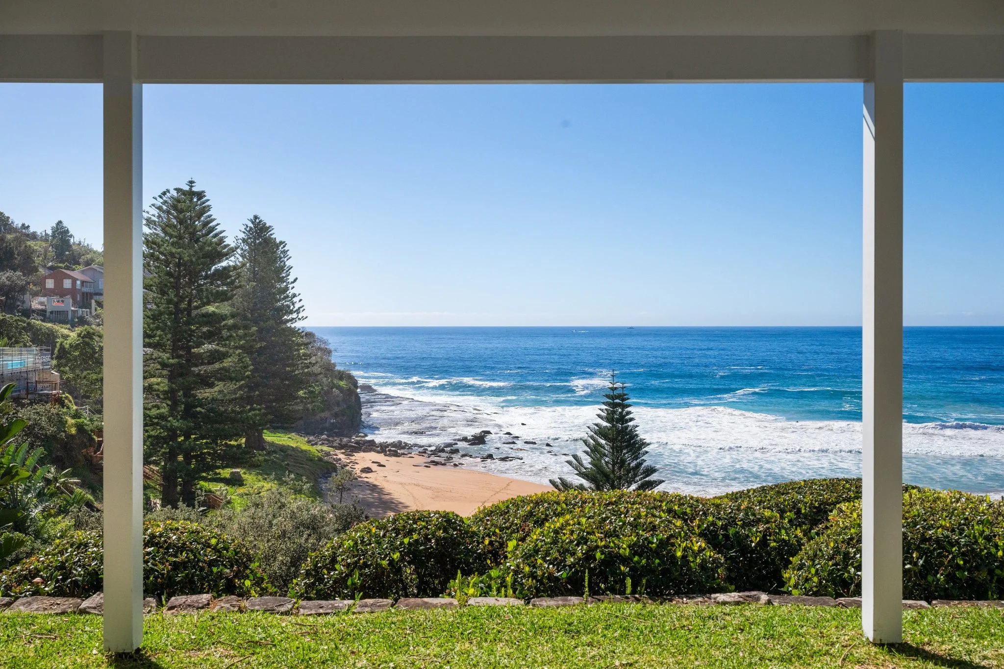 259_whale_beach_014_2048px.jpg