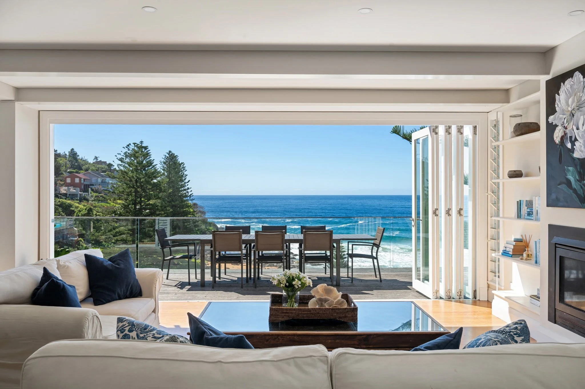 259_whale_beach_026_2048px.jpg