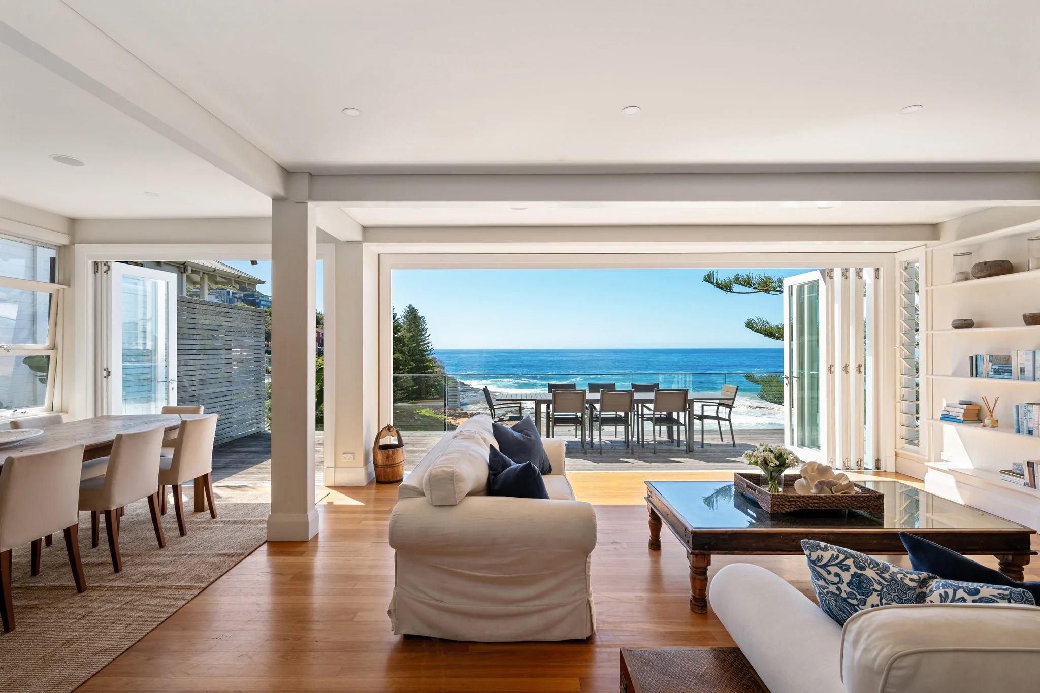 259_whale_beach_028_2048px.jpg