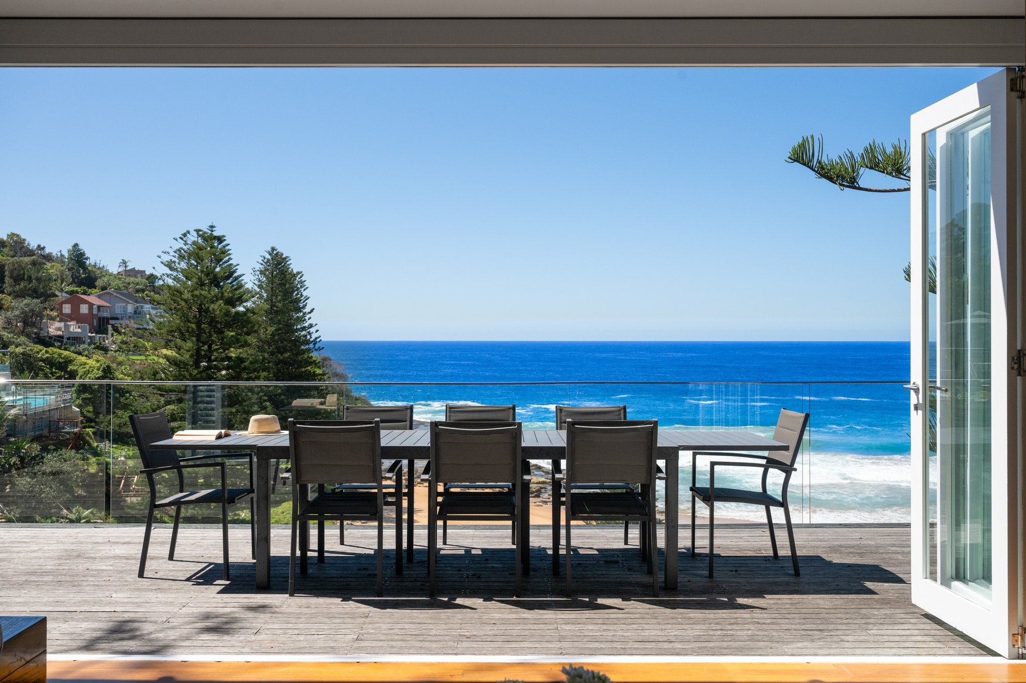 259_whale_beach_052_2048px.jpg