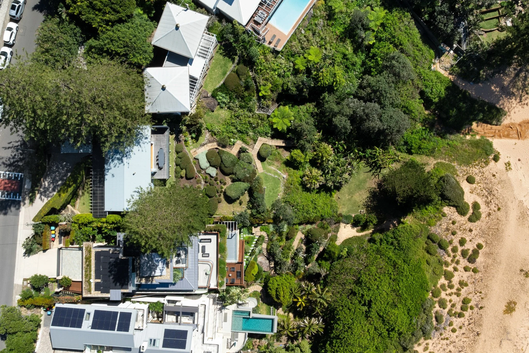 259_whale_beach_drone_002_2048px.jpg
