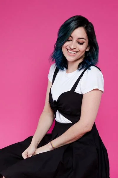 Founder and CEO for Girl Gang Fight Gear , Juliana. After studying fashion and blogging about it for some years while practicing Muay Thai on the side, Juliana combined her two passions and started her own company for female, fearless fighter babes.
