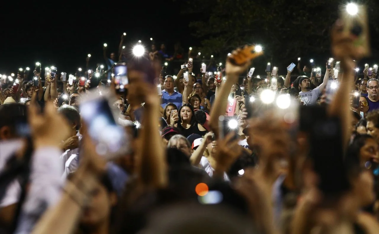 A vigil held Sunday evening for victims of the mass shooting in El Paso. Photography by Mario Tama/Getty Images