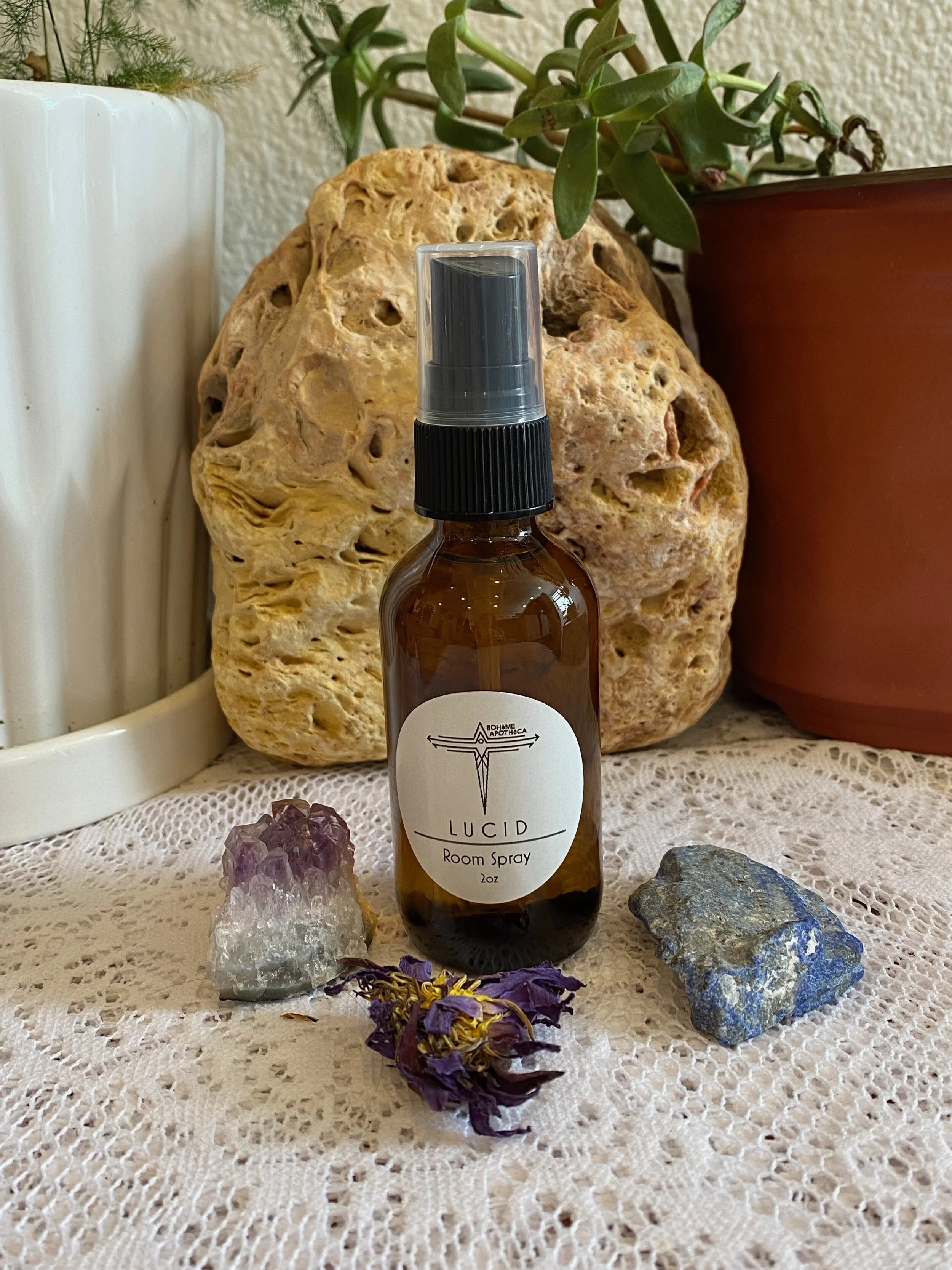 LUCID Room Spray - Blue Lotus Flower - 2oz Spray Bottle w/ Lapis Lazuli