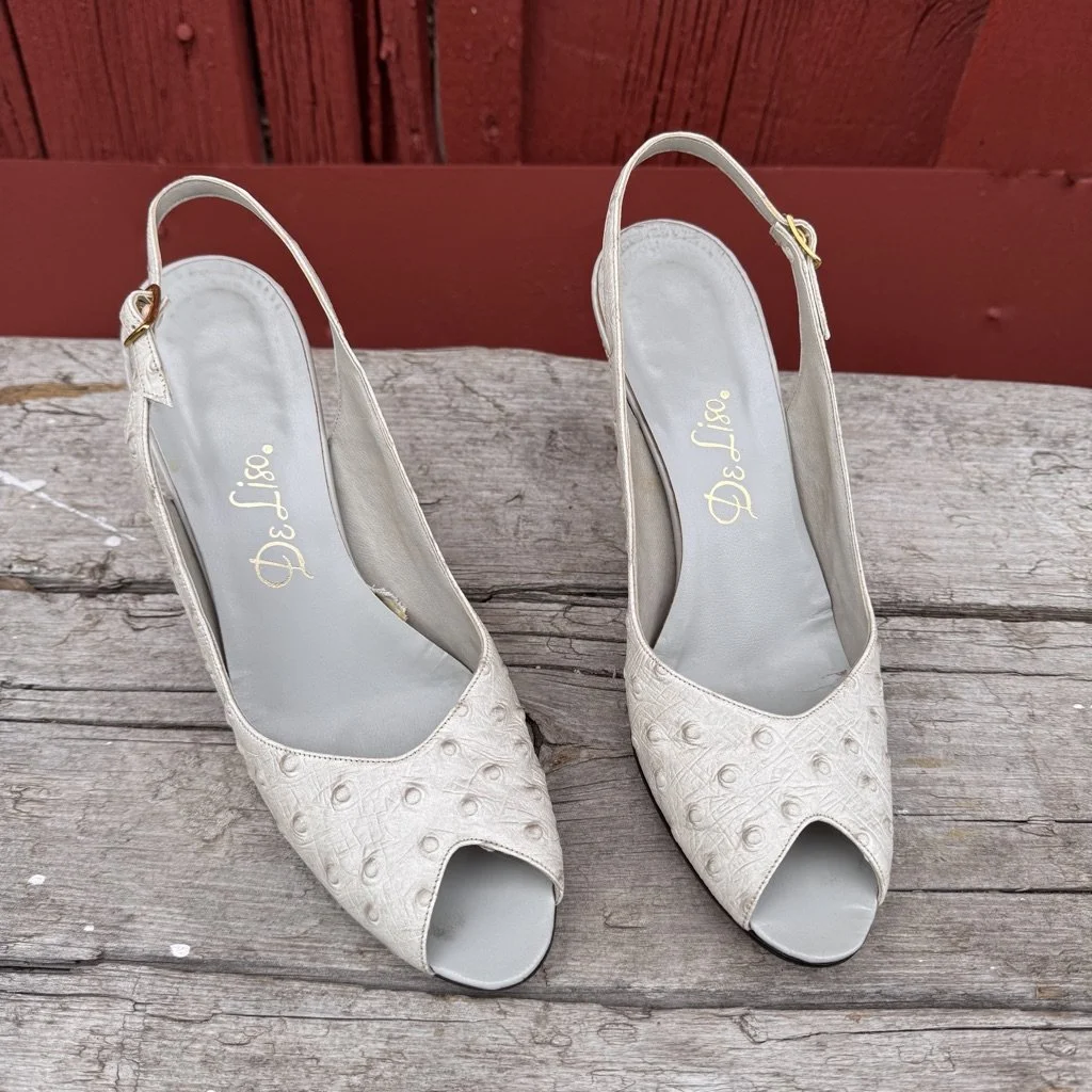 Vintage 1960s DeLiso Ostrich Leather Slingback Shoes "Denise"