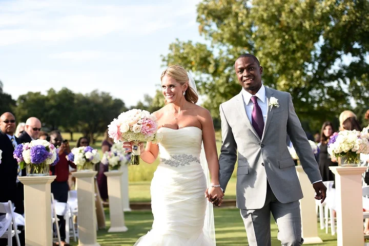 four_seasons_Dallas_Purple_outdoor_wedding_swank_soiree_wedding_planner_ido_bride_groom.jpg