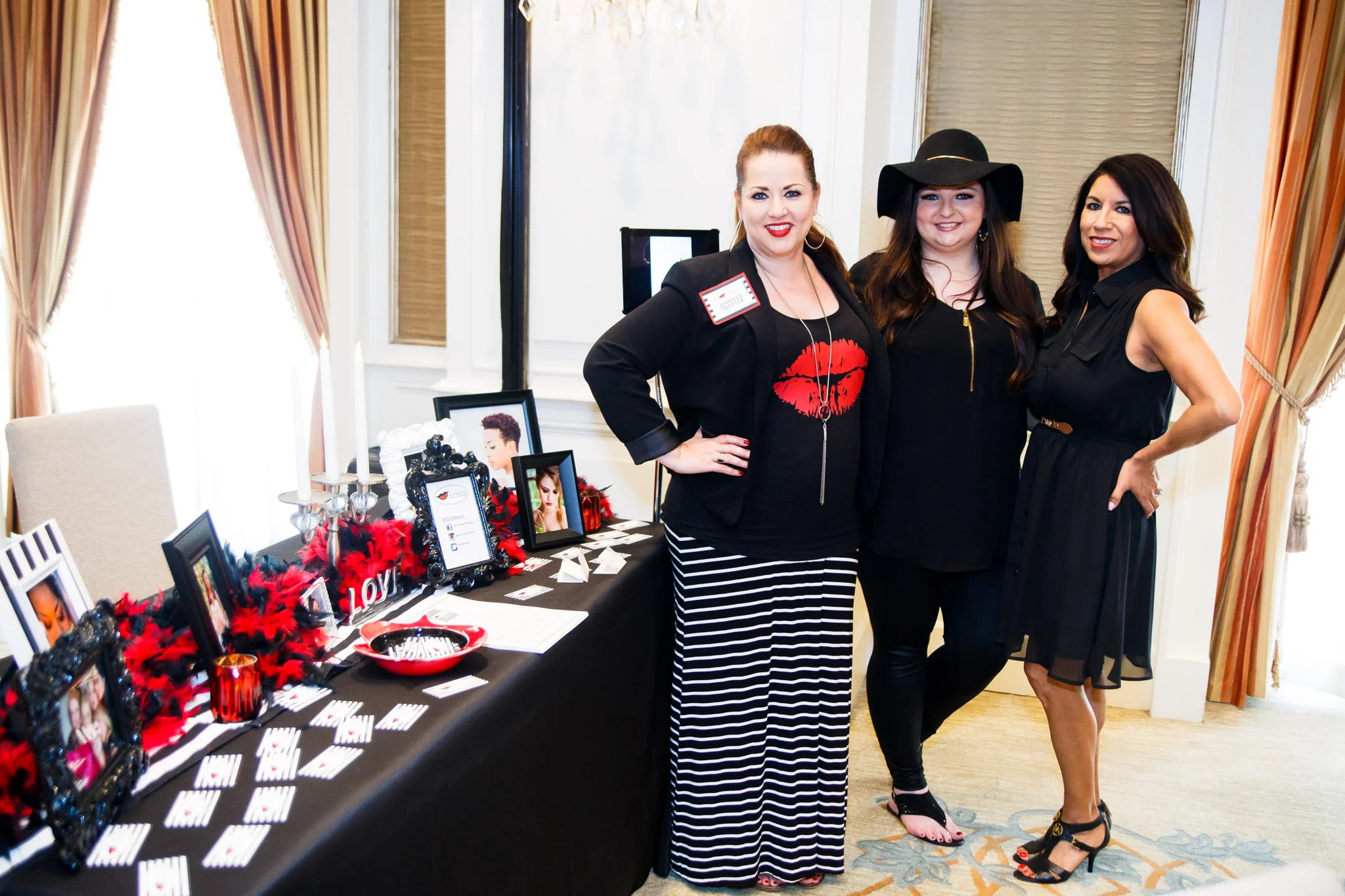 BRIDAL-BRUNCH-DALLAS-PRODUCED-BY-WEDDING-PLANNER-CHRISTY-RECORD-SWANK-SOIREE-PHOTOGRAPHY-AMBER-STUDIO (44).jpg