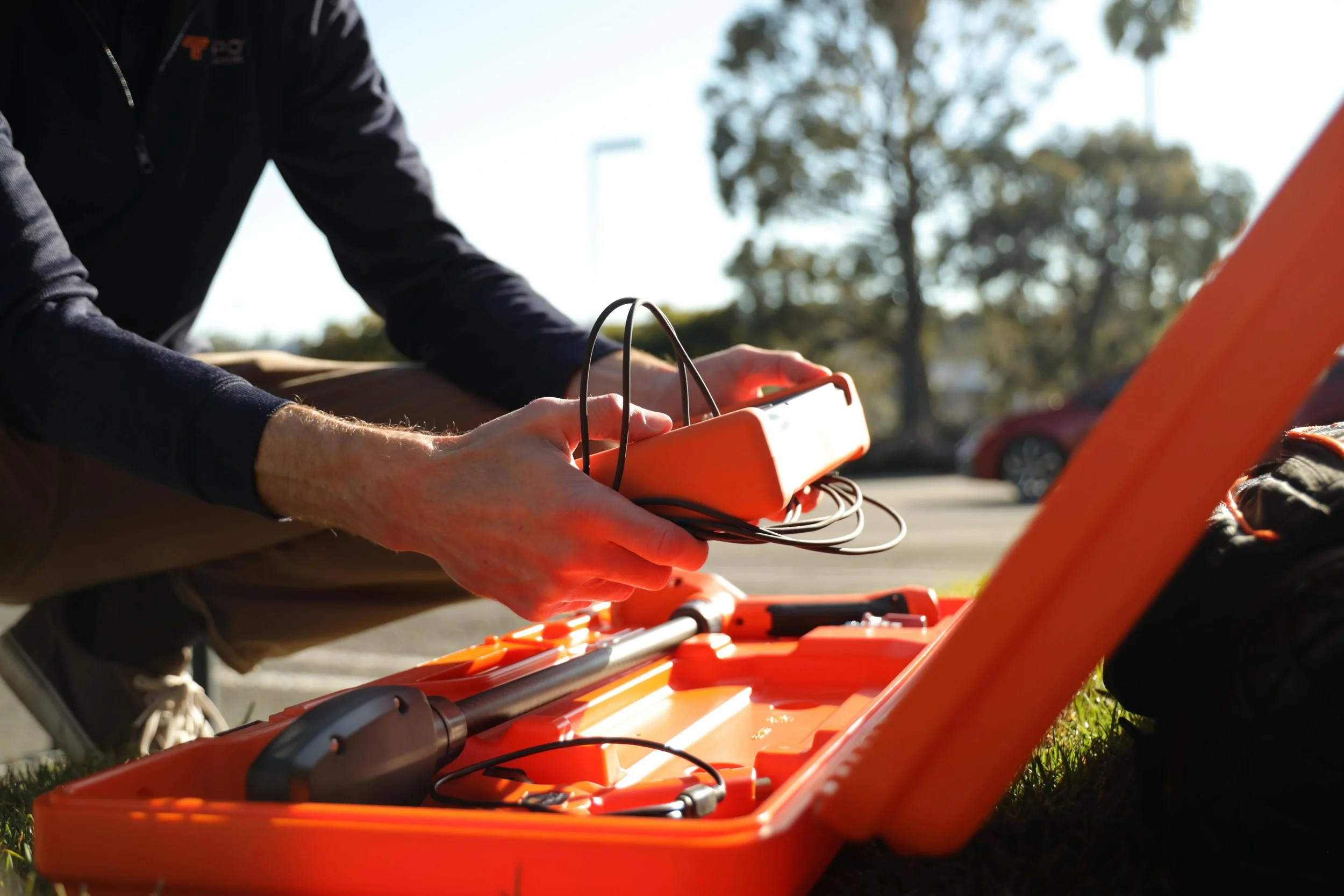 Trace Irrigation Wire with Confidence: The 551™ Advanced Underground Locator