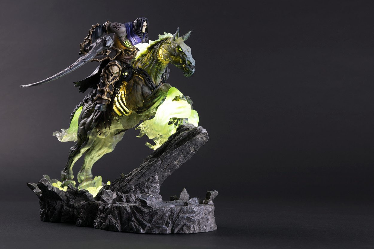 darksiders death and despair statue