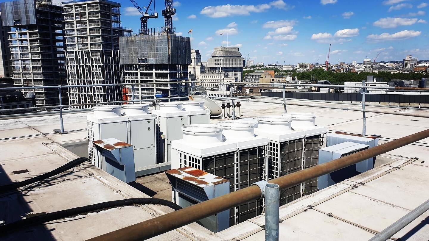 Perfect day for rooftop work @kiergroup #projectmanagement #engineering #london