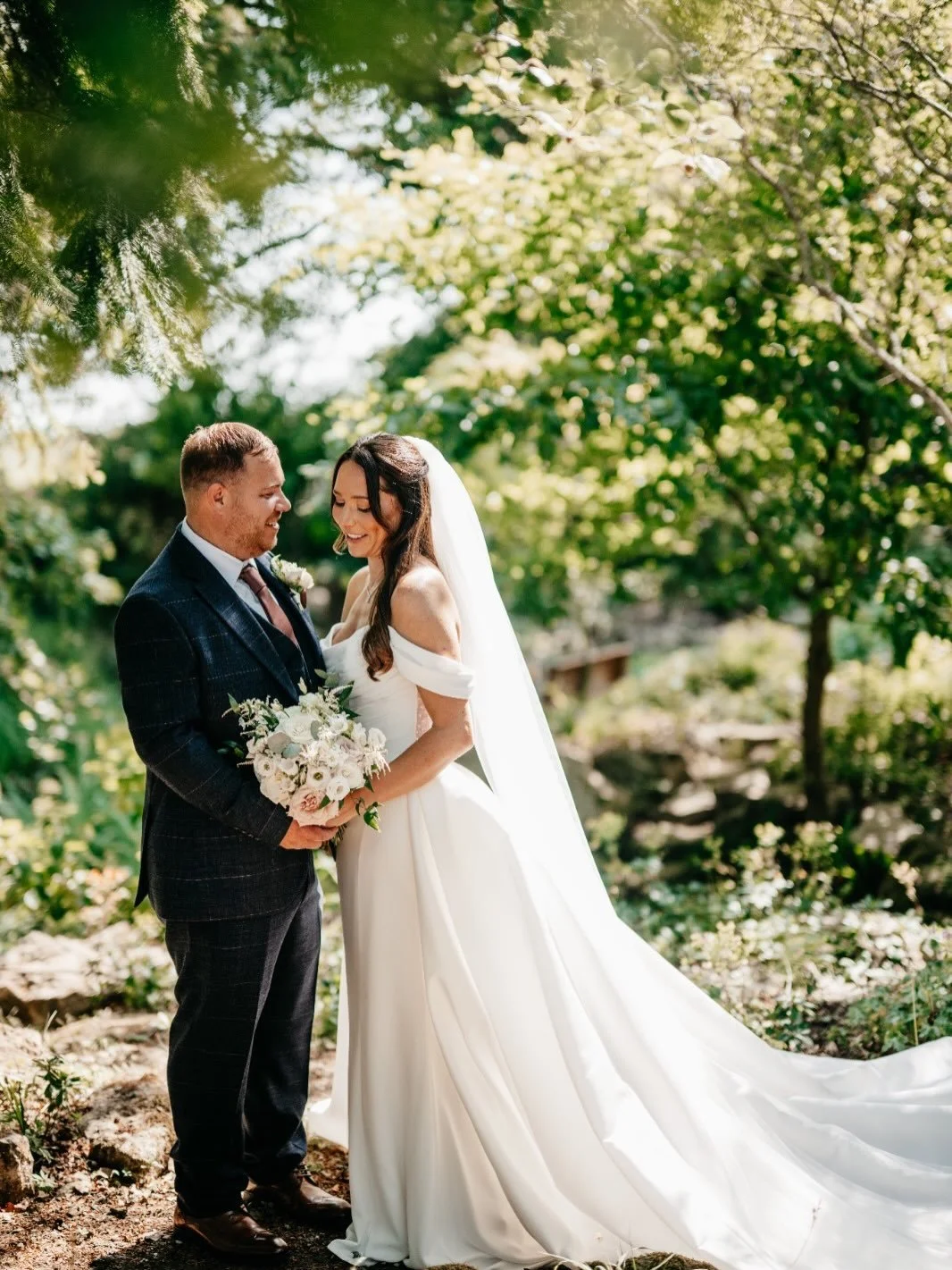 Congratulations Lewis and Rebecca. Beautiful wedding, beautiful weather and stunning venue. Thanks for trusting me yesterday to capture everything for you.