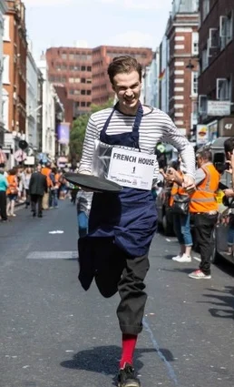 Soho Waiters Race 2017 2.jpeg