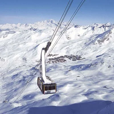 UBICACIÓN: Alpes franceses COTAS: 1850 - 3220 m. KILÓMETROS ESQUIABLES: 150 km. 