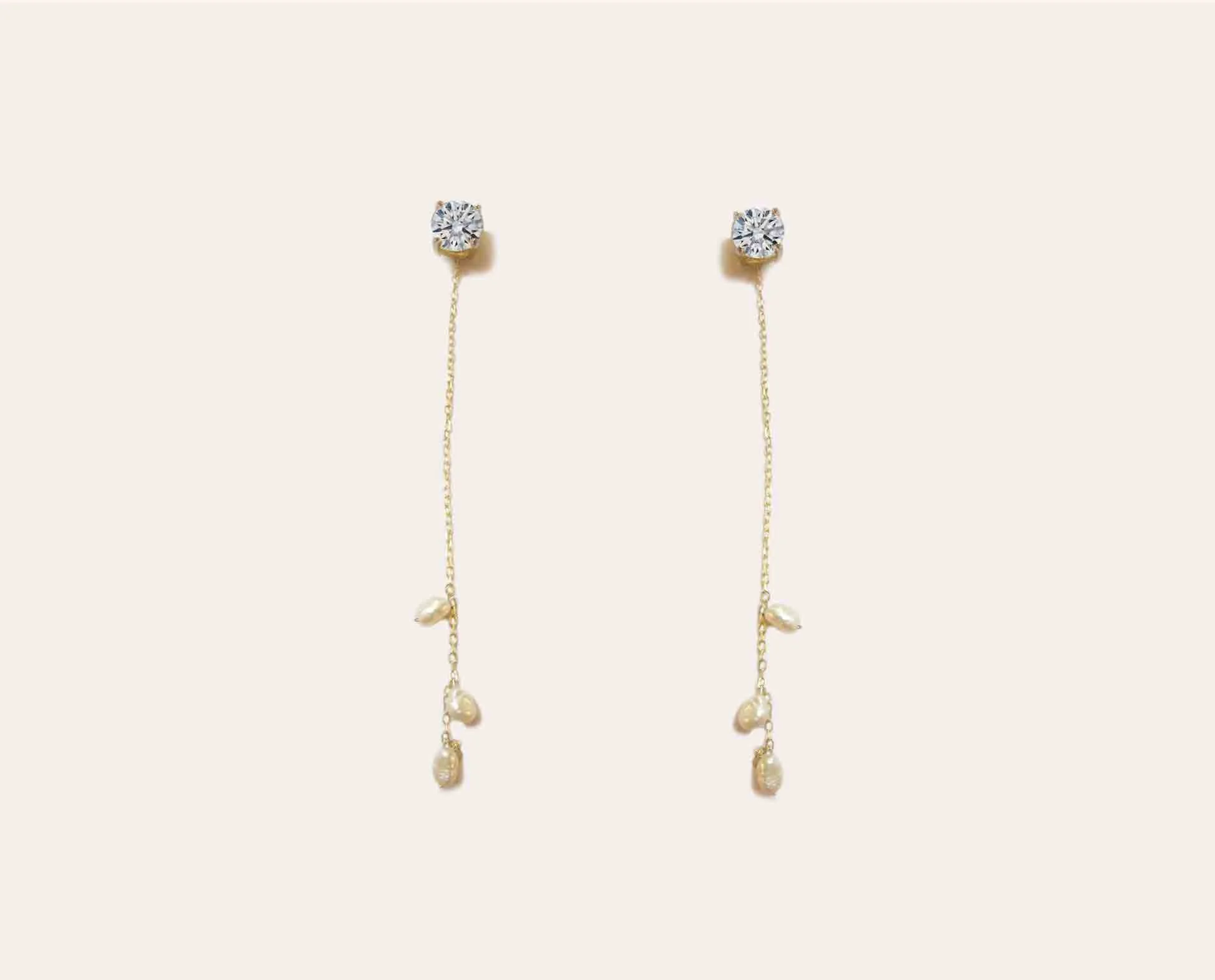 Diamond-Stud-Earrings-With-Pearls- 2.JPG