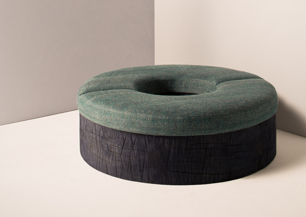 Donut Bench, 2017. Fotos Von Lux Productions by Jean-Francois Jassaud für oops von R company