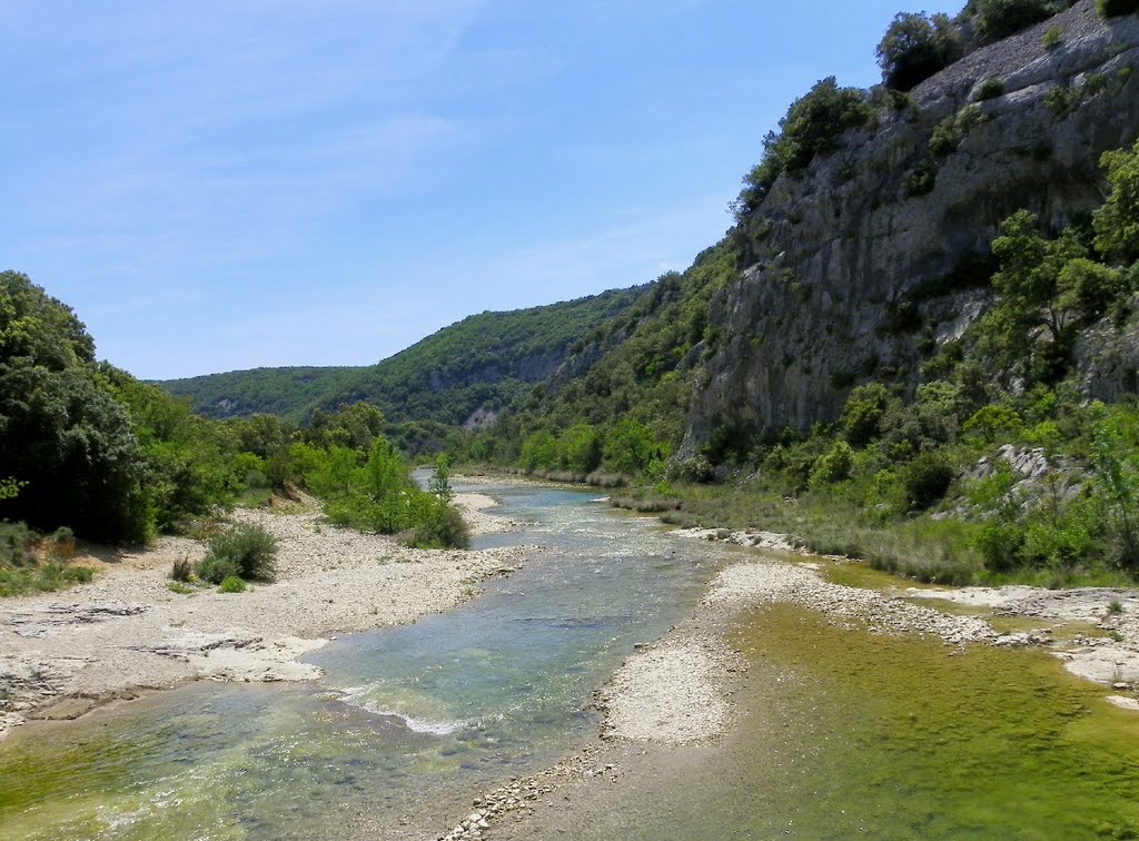 CampingLeChamadou-sudardeche-4etoiles-ardeche-patrimoinenaturel-lavalleedelibie1.jpg