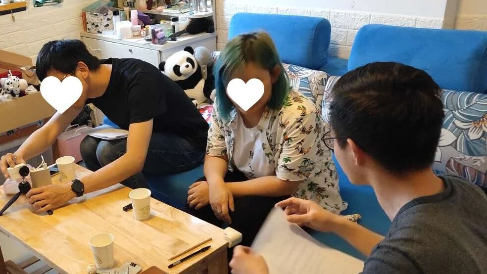  實際進到使用者家中訪談 