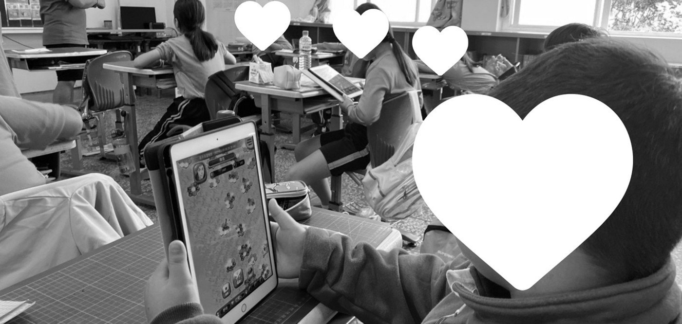 學生於教室與電腦教室執行PaGamo閱讀任務，未來期望將閱讀回歸至圖書館場域。
