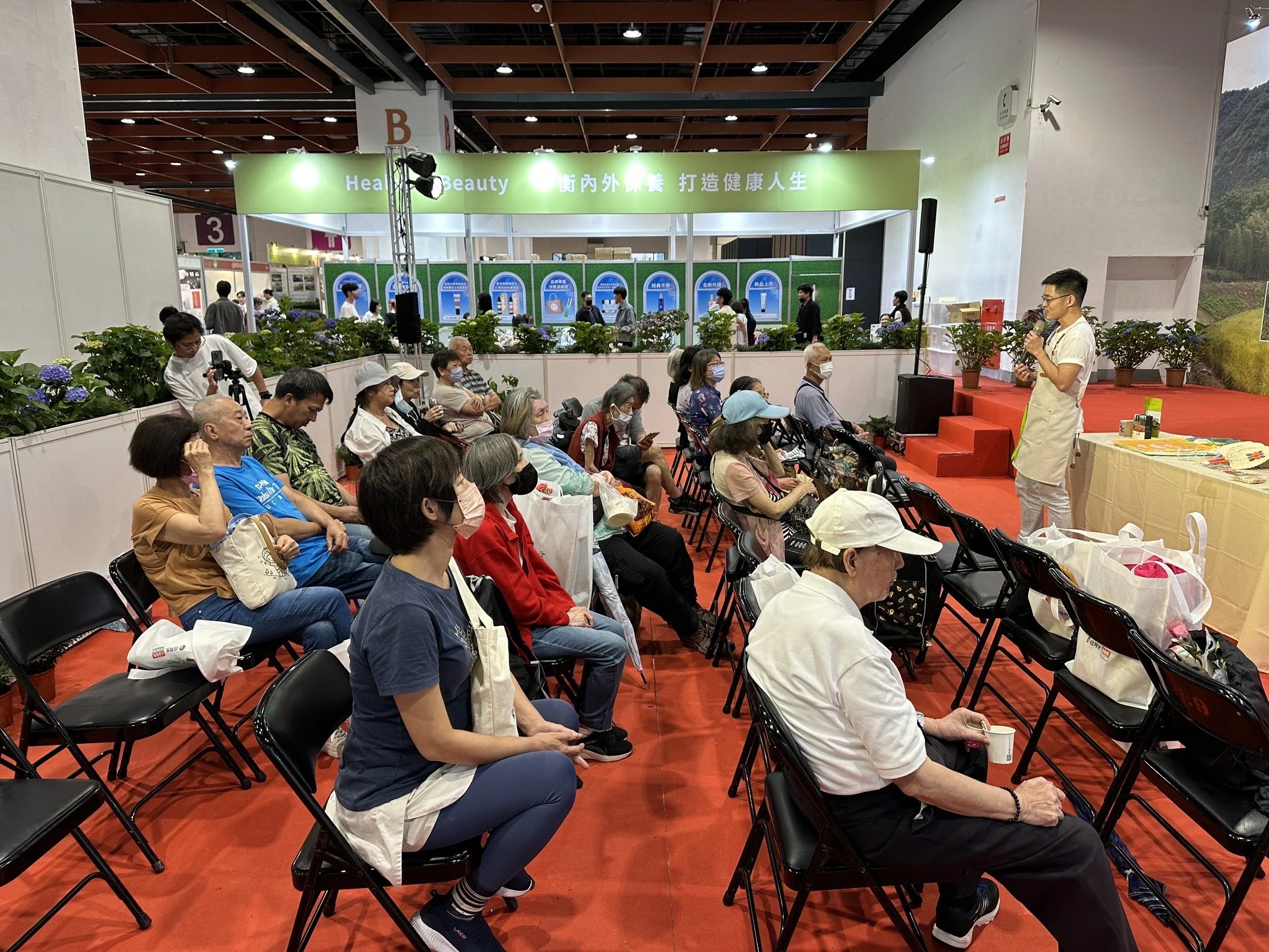 市集展售｜蔬食市集 2024