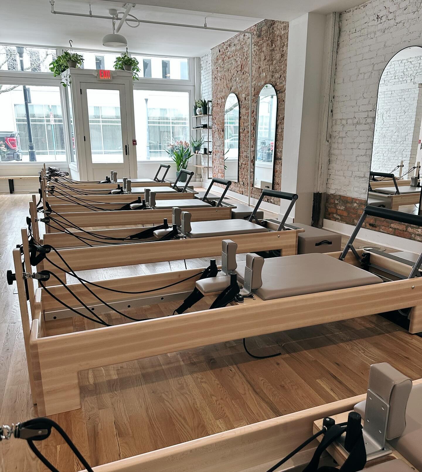 Happy Monday from Covington! Remember we offer $200/Month Unlimited Reformer in Covington.