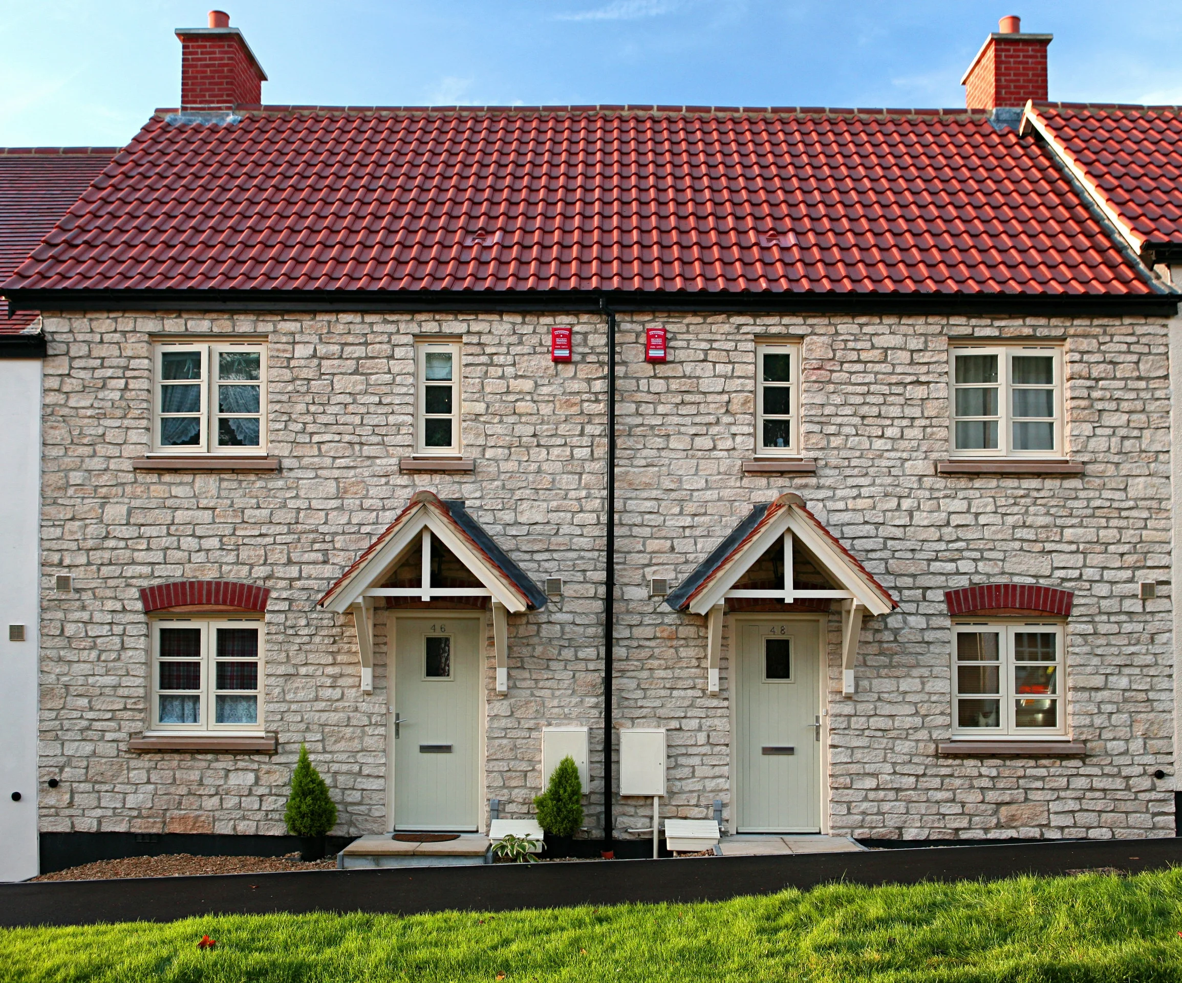 Weavers Row, Wotton-under-Edge.jpg