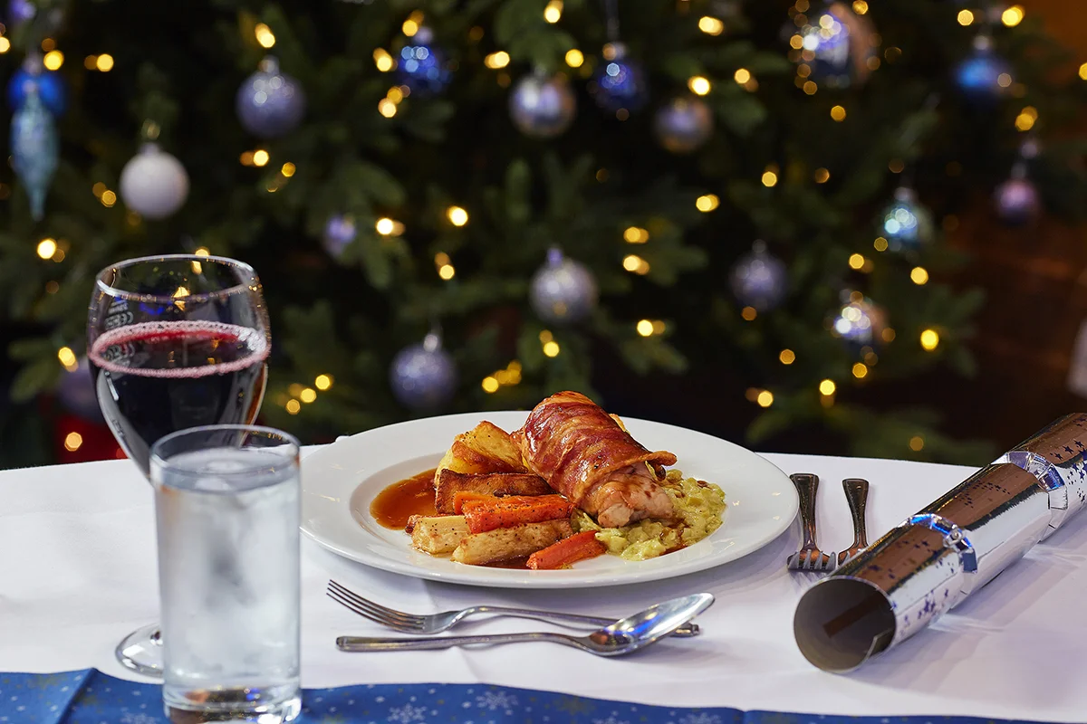 christmas-marketing-hotels-2019.jpeg