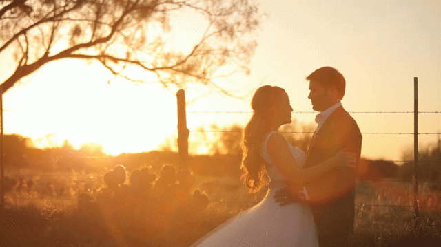 backyard-texas-wedding-sunset-900