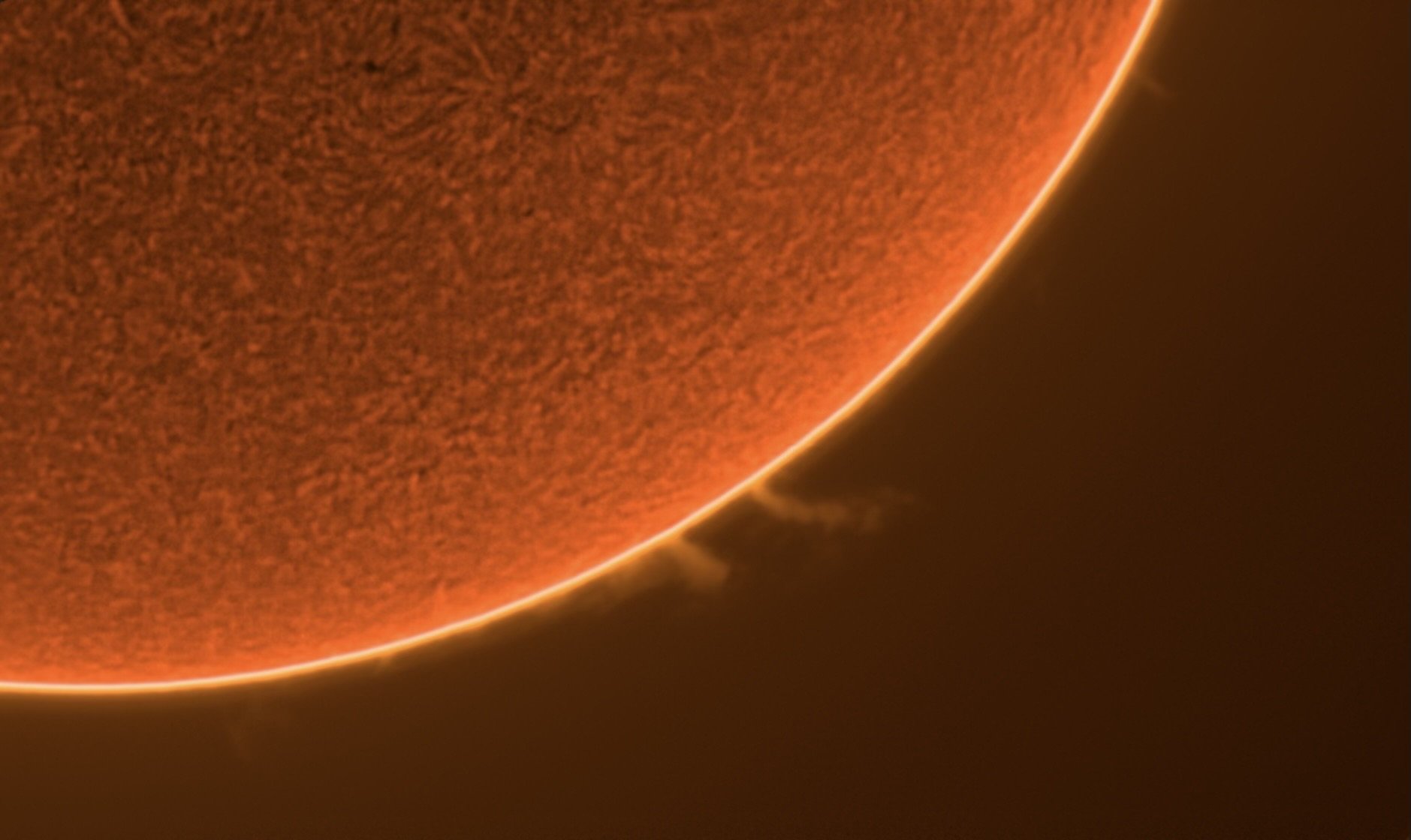 Sun prominence.jpg